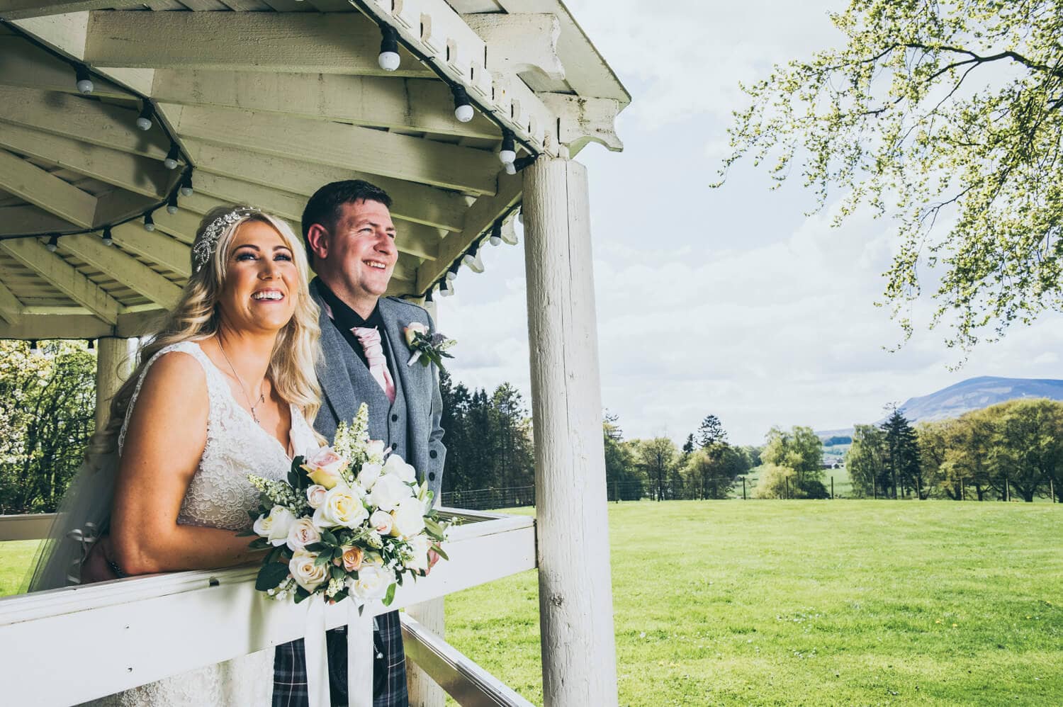 Photography of bride and groom at Cornhil House