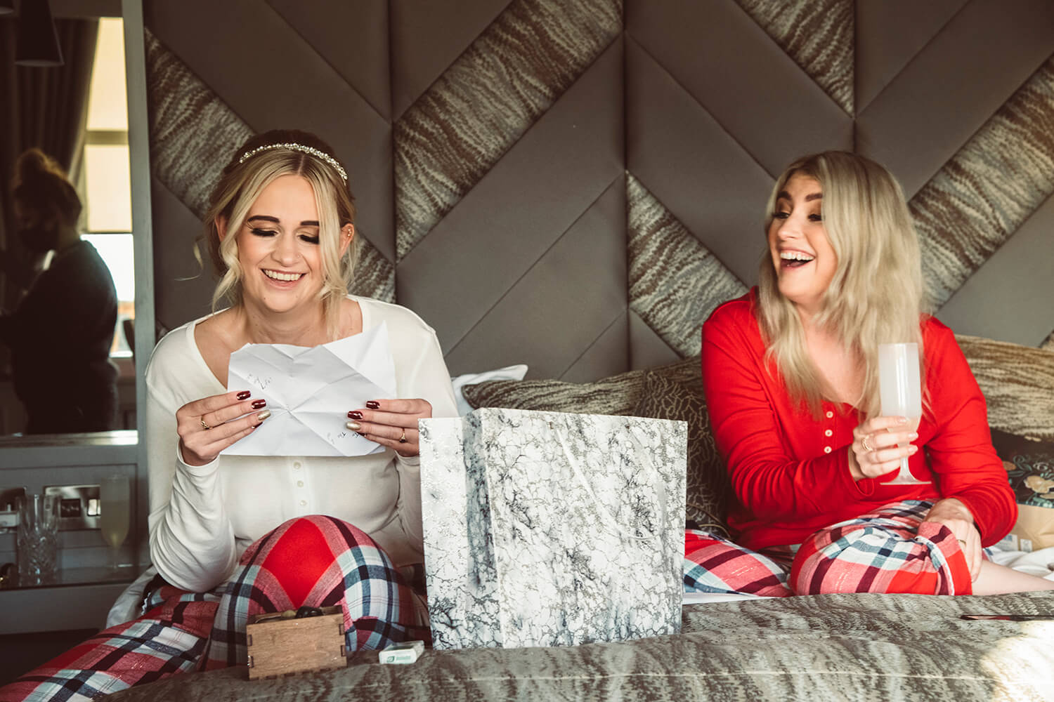 Bride opening letter baby Ayrshire wedding photographer Richard Campbell